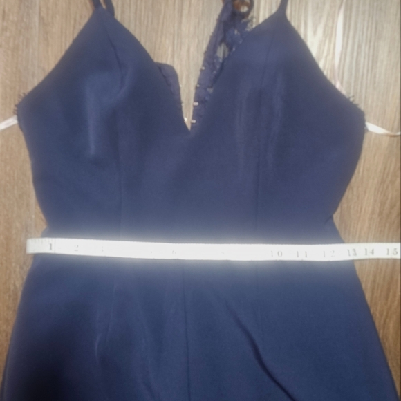 Lovers&Friends Helena Gown Navy Womens Sz 2   Lace Trim Back, Prom,Dance,Formal - Picture 12 of 16